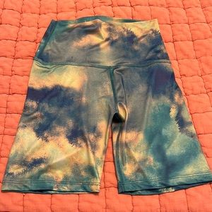 Beyond Yoga biker shorts